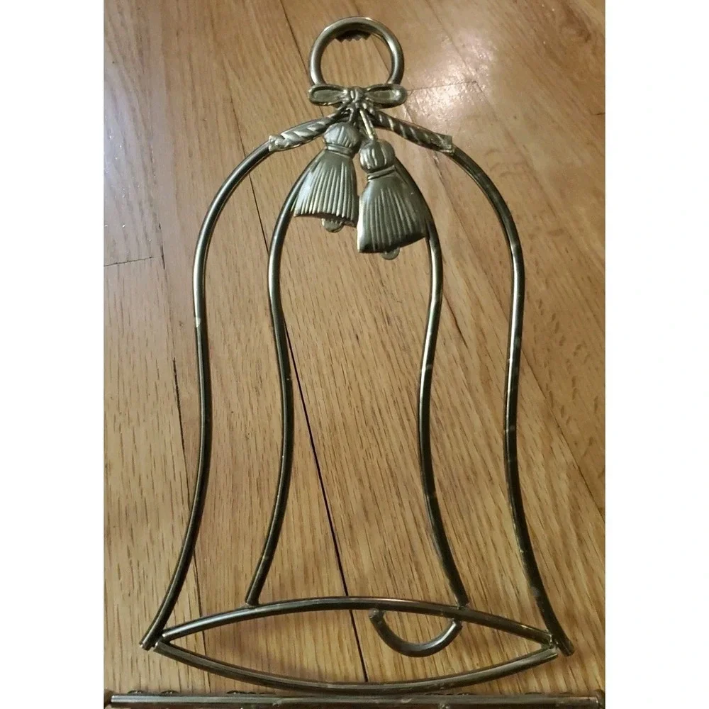 Set Of 2 Bell Shaped Metal‎ Wall Shelf Gold Tone Vtg Home Interiors
